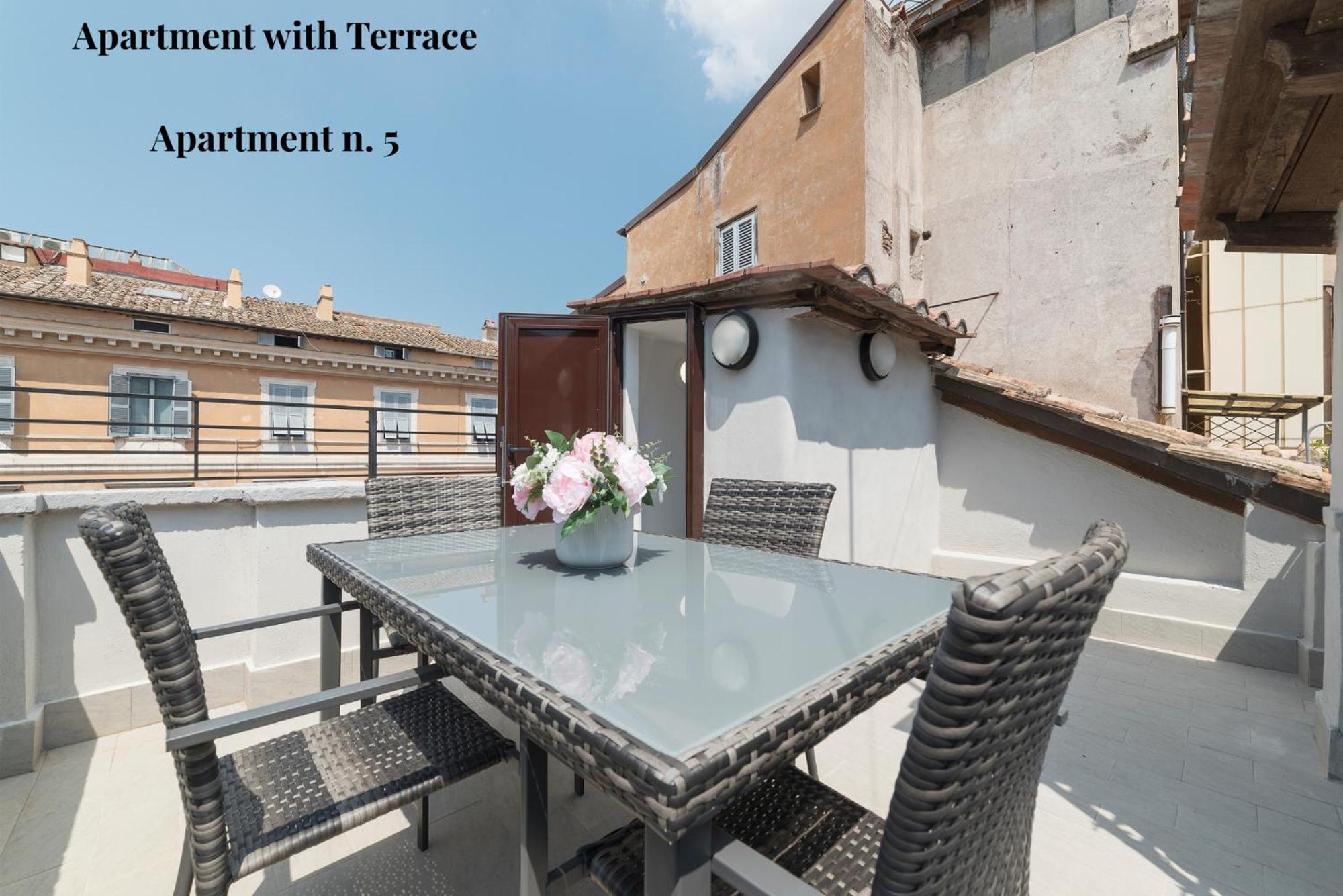 Cs Exclusive Campo De Fiori Palace, Rome